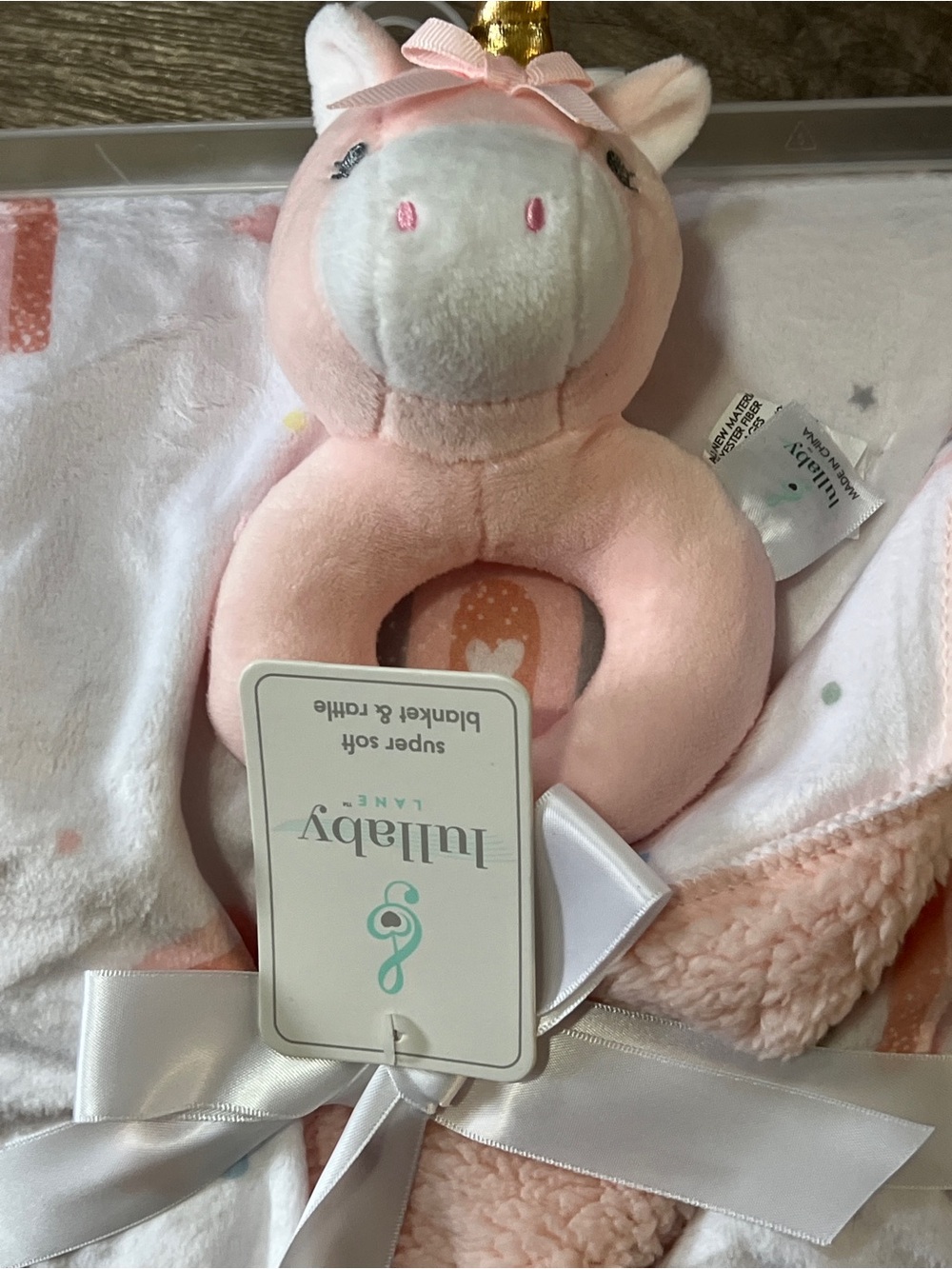 Lullaby Lane Super Soft Blanket & Unicorn Rattle New - Picture 2 of 4